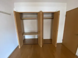 パークサイド上杉公園【1階】の内装