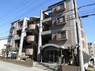 アムール魚住【2階】の外観