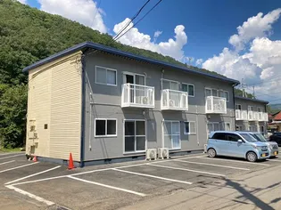 プレジール真庭Bの画像