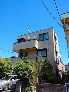 アーバン コートの画像