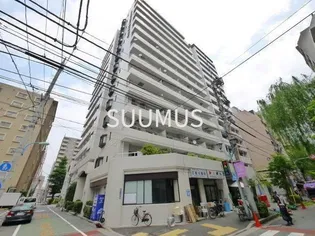 東京都新宿区新宿1【マンション】の外観