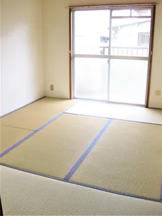 センチュリー21本館【2階】の内装