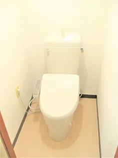 センチュリー21本館【2階】の内装