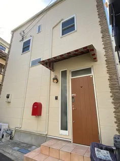 女性専用シェアハウス ラ・ファミーユ代官山【3階】の外観