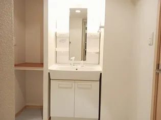 メゾン・ファミーユII【1階】の内装