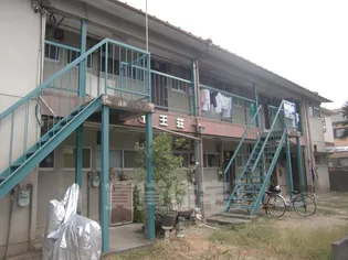 京都府京都市南区久世上久世町【アパート】の外観