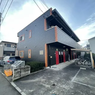 ドゥ・ロシェ【1階】の外観