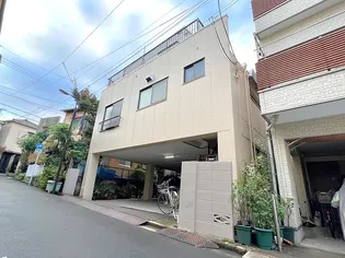 村上邸【3階】の外観