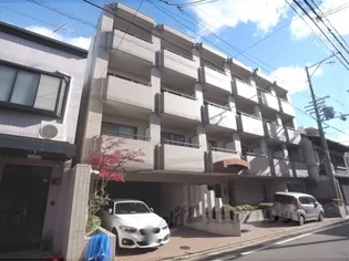 ラピス四条【3階】の外観