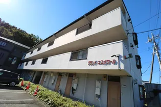 グランドエスポワール【2階】の玄関