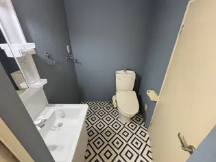 ピラミッドアネックスの内装