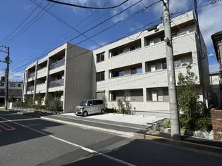 アルビオン コートの画像