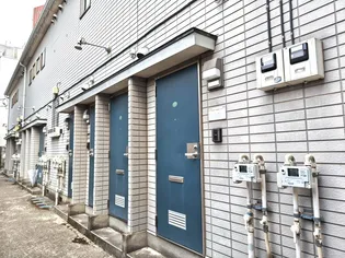 東京都世田谷区三軒茶屋2【アパート】の外観