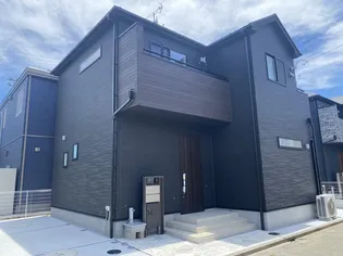 東京都三鷹市野崎3【一戸建】の外観