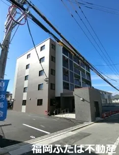 モンテロクローバルの画像