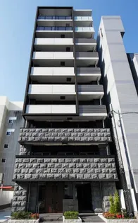 プレサンス難波ラフィーネ【3階】の外観