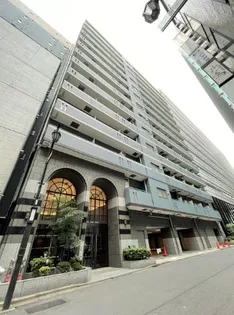 ファミール東京グランリッツ【8階】の外観