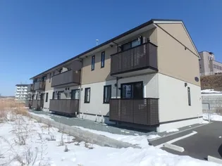 ハイカムール山王の画像