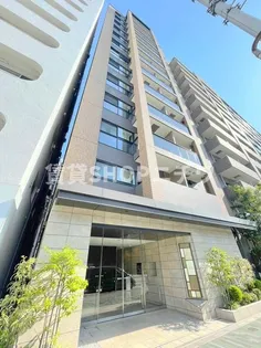 東京都新宿区市谷本村町【マンション】の外観