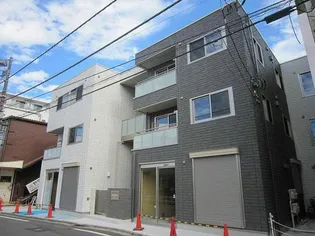 レラジオーネの画像