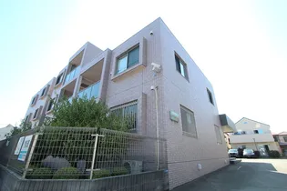 エクセレント室田の画像