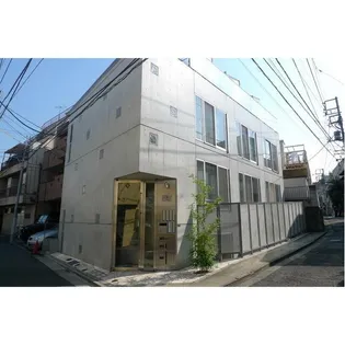 シルバラード広尾【1階】の外観