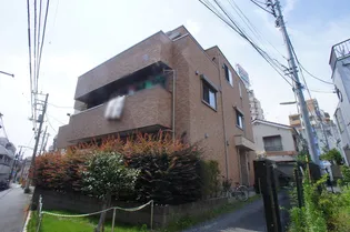 Grand Cedre【1階】の外観