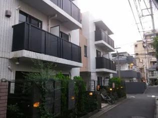 東京都新宿区大久保1【マンション】の外観
