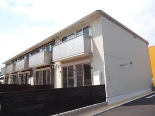 アゼリア岸岡【2階】の外観