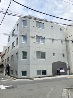 プライム ウィズ カリファ【2階】の外観