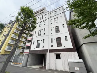 ツヴァイトロジック【2階】の外観