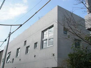 東京都中野区新井2【マンション】の外観