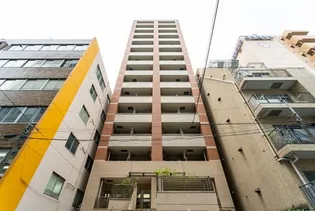 東京都新宿区新宿1【マンション】の外観