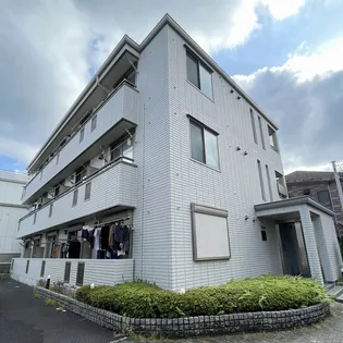 ヴィラ・アクシス【3階】の外観