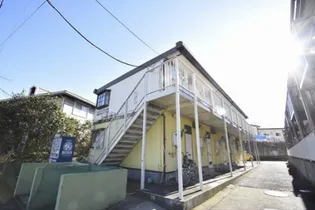 神奈川県伊勢原市池端【アパート】の外観