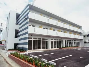 沖縄県沖縄市古謝津嘉山町【アパート】の外観