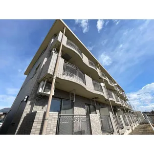 群馬県前橋市鼻毛石町【マンション】の外観