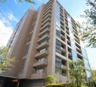 東京都港区六本木6【マンション】の外観