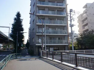 プレール目黒リバーサイド【4階】の外観