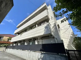 カ-サ・フィオーレ【1階】の外観