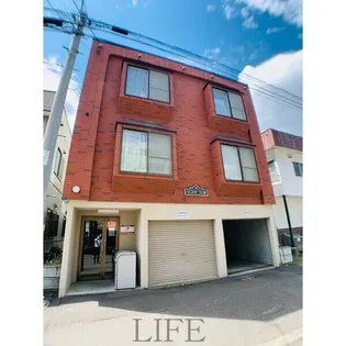 マスターズ18【2階】の外観