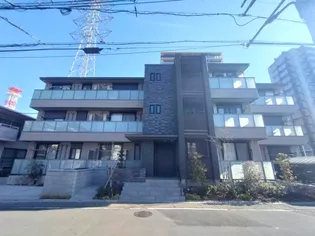 ヴェルサスの画像