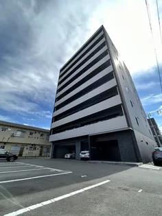 カーネ米山の画像