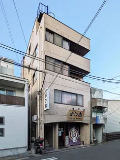 伊勢ビル【3階】の外観