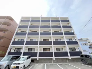 メゾンドソレイユ下荒田【1階】の外観