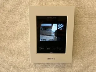 ロイヤルタウン上峰B【1階】の内装