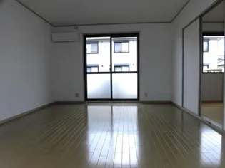 プレミールHAMA【1階】の居間