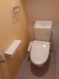 ウルビーノ II【1階】の内装