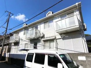 クリスタルガーデン【1階】の外観