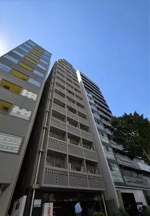 東京都新宿区大久保1【マンション】の外観